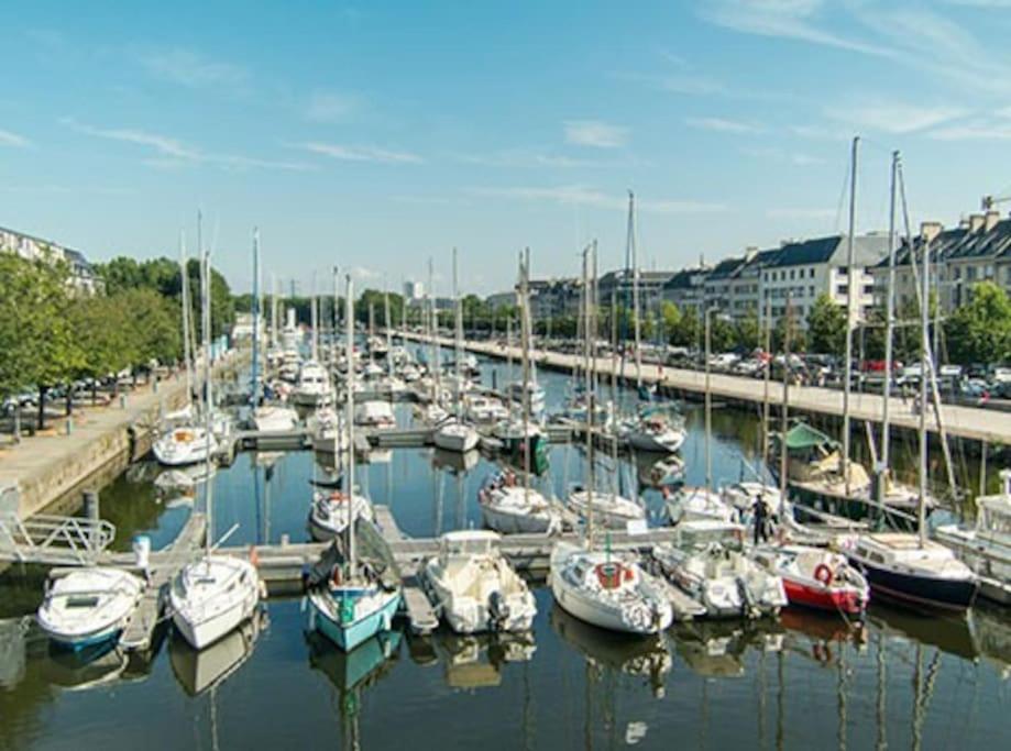 Appart 90M2 Lumineux, Centre, Vue Eglise Penchee Caen Kültér fotó