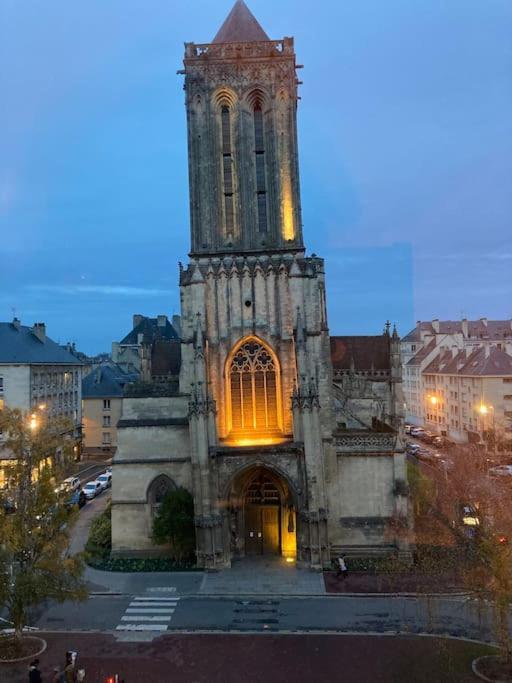 Appart 90M2 Lumineux, Centre, Vue Eglise Penchee Caen Kültér fotó
